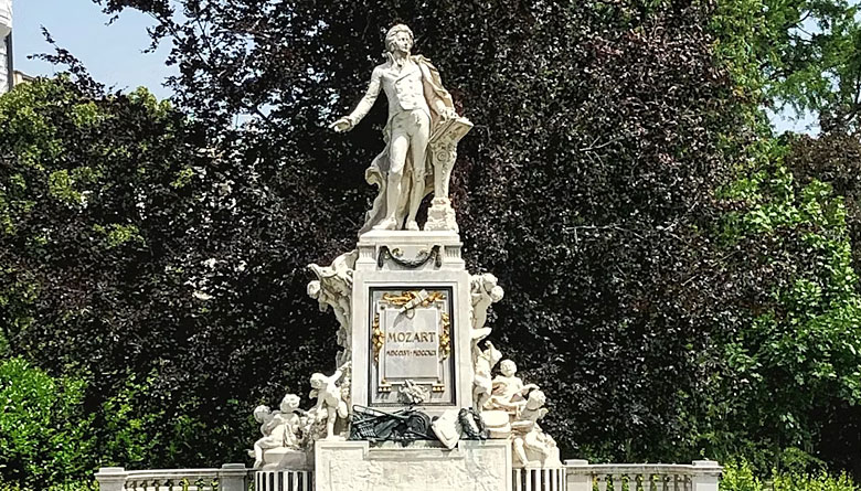 Statue Mozart Diaporama